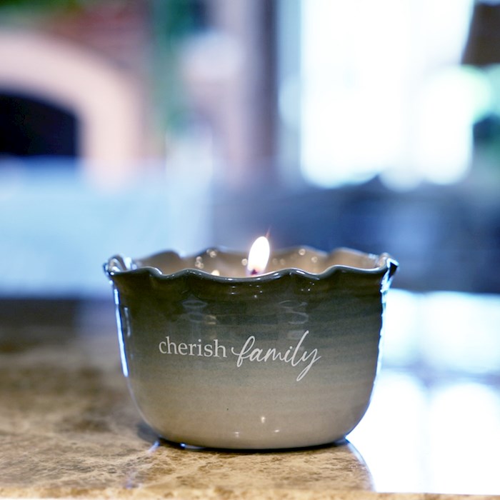 {=Candle-Cherish Family-Reveal-11oz}